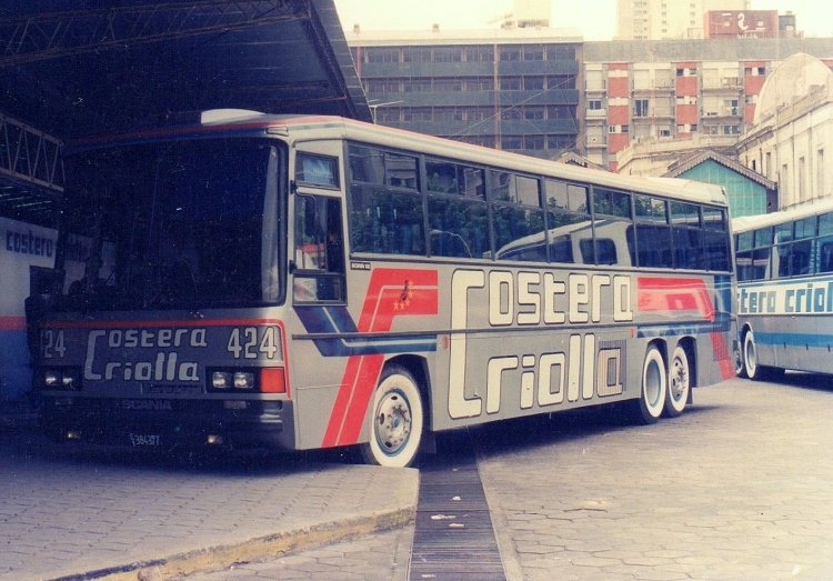 Scania K 112 - Carlos Decaroli - Costera Criolla
Interno 424

Archivo: Pablo Olguín
Palabras clave: Gamba / costera