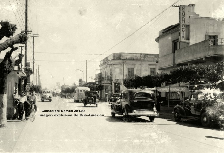 Dodge - Atlántida
Línea 57

Foto: Autor desconocido
Colección: Gamba 28x40

Para ver esta imagen hacer clic acá: [url=https://galeria.bus-america.com/albums/userpics/16073/img747_(2).jpg]FOTO[/url]
Palabras clave: Gamba / 57