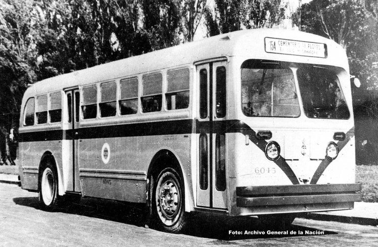 Leyland Olympic EL40 - MCW (en Argentina) - Transportes de Buenos Aires
[url=https://bus-america.com/galeria/displayimage.php?pid=67981]https://bus-america.com/galeria/displayimage.php?pid=67981[/url]

Línea 154 (Buenos Aires) - Interno 6045

Fotografía: Archivo General de la Nación
Palabras clave: Gamba / 154