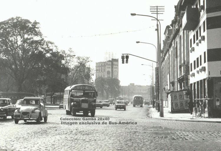 Mercedes-Benz L 312 - Gnecco - Cooperativa Matheu
Línea 62
Avenida Martín García

Fotografía: GP producciones
Colección: Gamba 28x40
Palabras clave: Gamba / 62