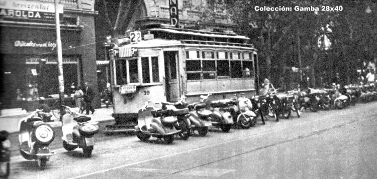 Ragheno (en Argentina) - A.E.E.
Línea 2 - Interno 39
Tranvía prestando servicio en la ciudad de Mendoza

Foto: Autor desconicido
Colección: Gamba 28x40
Palabras clave: Gamba / Mza