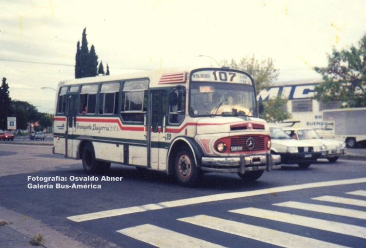 Mercedes-Benz LO 1114 - Costa Brava - Transporte Baigorria
S 485599
Línea 107 - Interno 13

Fotografía: Osvaldo Abner 
Gestión: Pablo Olguín
Palabras clave: Gamba / 107