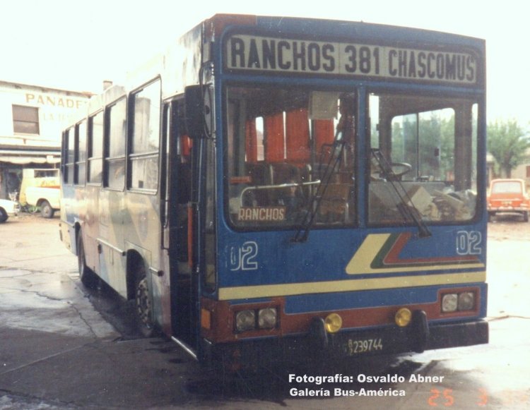 Zanello - Nueve De Julio - Chasco-Bus
B 2239744
Línea 381 - Interno 02

Fotografía: Osvaldo Abner
Gestión: Pablo Olguín
Palabras clave: Gamba / 381