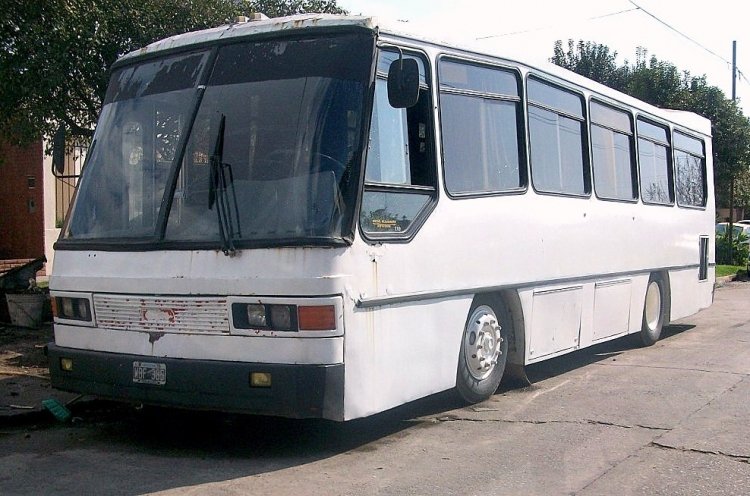 Zanello - CND - Particular
B 2292941 - WBF 385
Ex La Cabaña

Imagen extraída de www.mercadolibre.com
Palabras clave: Gamba / CND