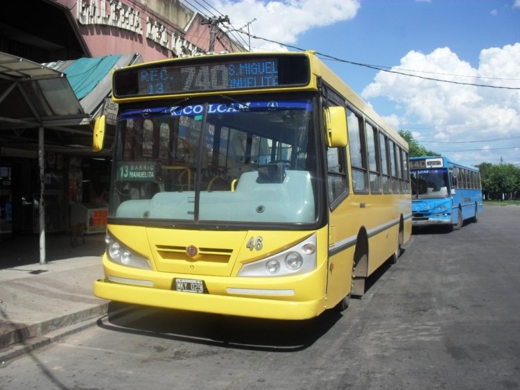 Mercedes-Benz OF 1418 - Bi-Met - La Primera de Grand Bourg (Rosario Bus)
MKY 029
Línea 740 - Interno 46
Con esta variante de cartelera electrónica fueron incorporado los 
nuevos coches de la 740 en la época intermedia de Colcam. 
Fueron celestes, y ya lucen repintados de amarillo
