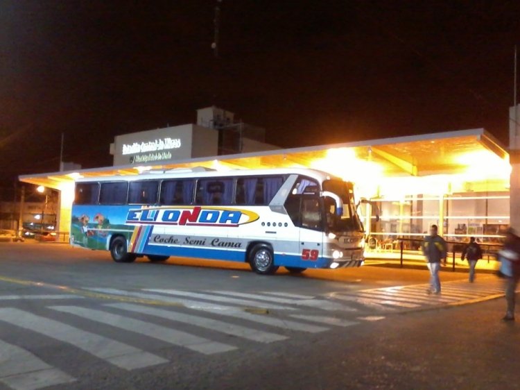 Mercedes-Benz O 500 RSE - Comil Campione (en Argentina) - El Onda
El Onda - Interno 59
Foto nocturna en la Terminal de Omnibus de Merlo. 
Sabado 14 de Septiembre de 2013 a las 21.39 horas
