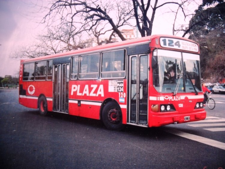 El Detalle OA 101 - El Detalle - Plaza
BVD 969

Línea 124 (Buenos Aires) - Interno 120


Recoleta, 5 de Septiembre de 2004.
