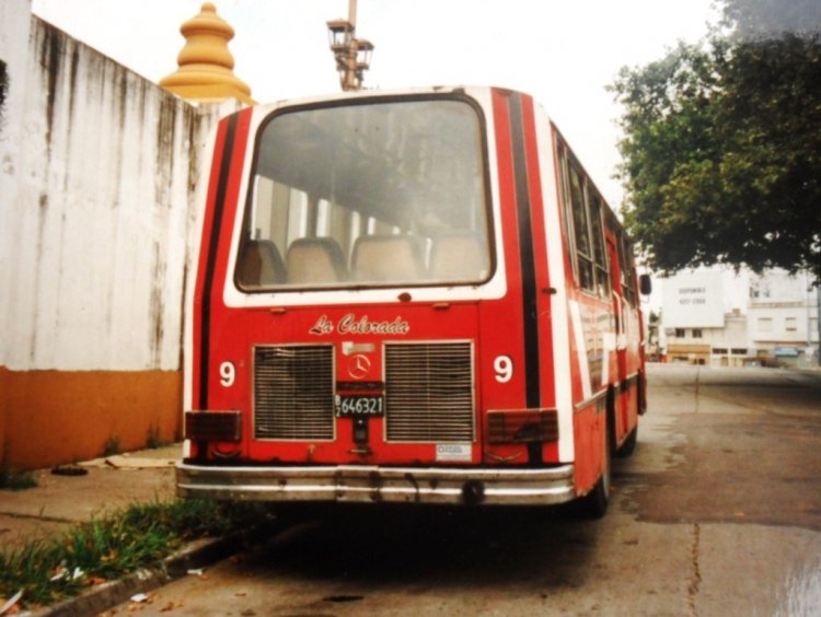 Mercedes-Benz OH 1316 - Ottaviano - Micro Ómnibus La Colorada
B 2646321
Línea 178 - Interno 9
Ex Línea 239 - Interno 34
Unidad ex Línea 239, que con su corte de pintura original pero reemplazando 
el amarillo por el blanco, circuló en la 178 y algunos también en la Linea 162.

http://galeria.bus-america.com/displayimage.php?pos=-28329
