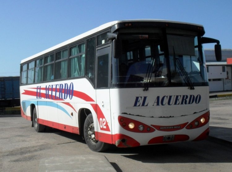 Mercedes-Benz OH 1420 - Cametal - El Acuerdo
Línea 368 - Interno 02
Mercedes Benz OH1420 de la Linea 368, saliendo de la terminal de ómnibus de Pergamino
 el 9 de febrero de 2012
Palabras clave: El Acuerdo