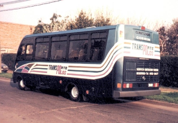 Mercedes-Benz LO 814 - Corwin - Transporte Polos
Transporte Polos
Primeros años de estos chiquitines que a más de uno le hizo volver 
a vivir la época del LO 1114. Julio de 1998. 

Foto Gentileza de Centro Carrocero Corwin
