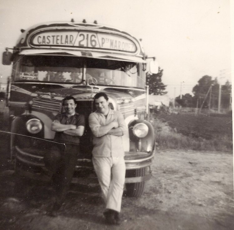 Mercedes-Benz LO 911 - Línea 216 - Línea 216 S.A.T.
Cuando la "216" hacía el corto Castelar - Puente Marquez.

