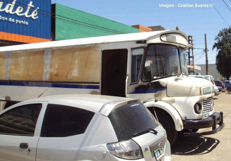 Mercedes-Benz - San Juan - Furgon Multicargas
B.2226338 - WII 940
Imagen - Cristian Suarez ©
Palabras clave: Cristian Suarez Cristian_EDO Mercedes Benz 620 NISA