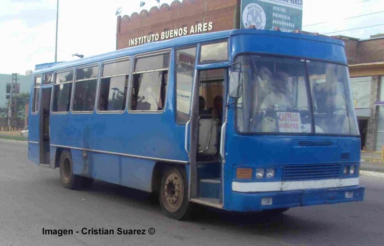 Mercedes-Benz - Eivar - Linea Comunal Ex 629 
Sin Patente
Imagen - Cristian Suarez ©
Palabras clave: Eivar Mercedes Benz 629 Trucho Cristian Suarez Cristian_EDO