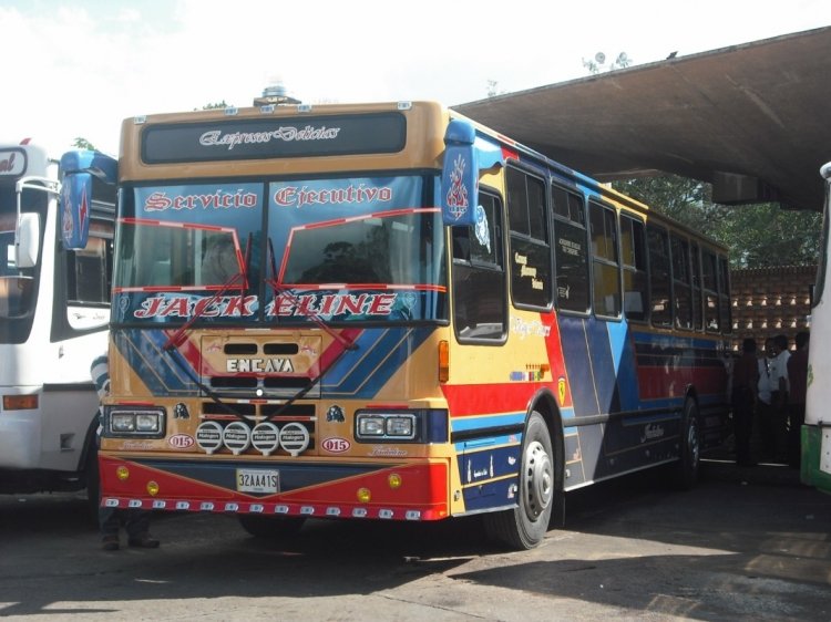 Encava E-3100 - Expresos Delicias 015
32AA41S
http://galeria.bus-america.com/displayimage.php?pos=-19574
Unidad ex.Transporte Unido, con sus detalles tropicalizados ahora en servicio en el Tachira.
(Venezuela)
Palabras clave: Encava Cummins