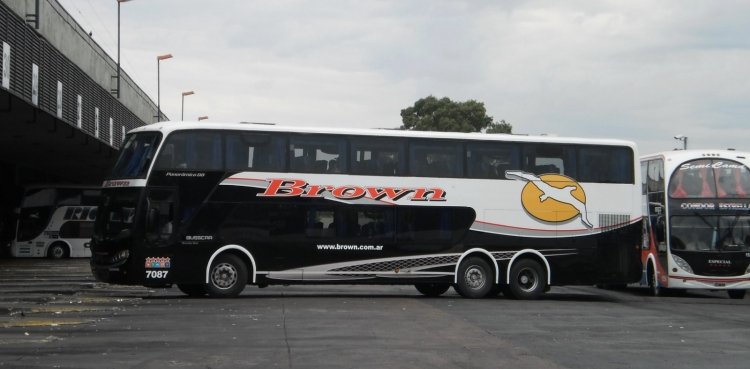 Mercedes-Benz O-500RSD - Busscar PanorâmicoDD (En Argentina) - Empresa Almirante Brown 7087
Unidad ex.Flecha Bus. Recién incorporada e impecable.
Palabras clave: Busscar Mercedes-Benz