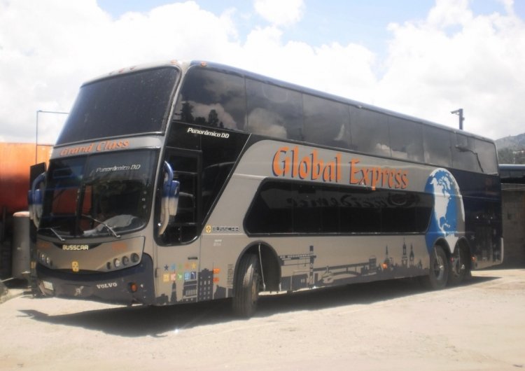 Volvo B12R - Busscar PanorâmiccoDD (en Venezuela) - Global Express 3014
6012A4A
El único Busscar que tuvo la pintura de la empresa, actualmente en Expresos Mérida como 190

http://galeria.bus-america.com/displayimage.php?pos=-25974
Palabras clave: Volvo Busscar