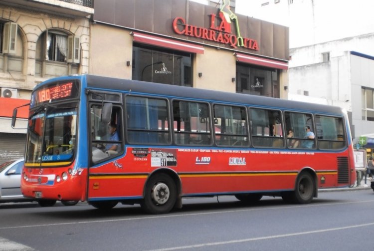 Mercedes-Benz OH-1315L-SB - Metalpar Tronador - La Vecinal de Matanza S.A. 97
IAG-899
(Argentina)
Palabras clave: Mercedes-Benz Metalpar