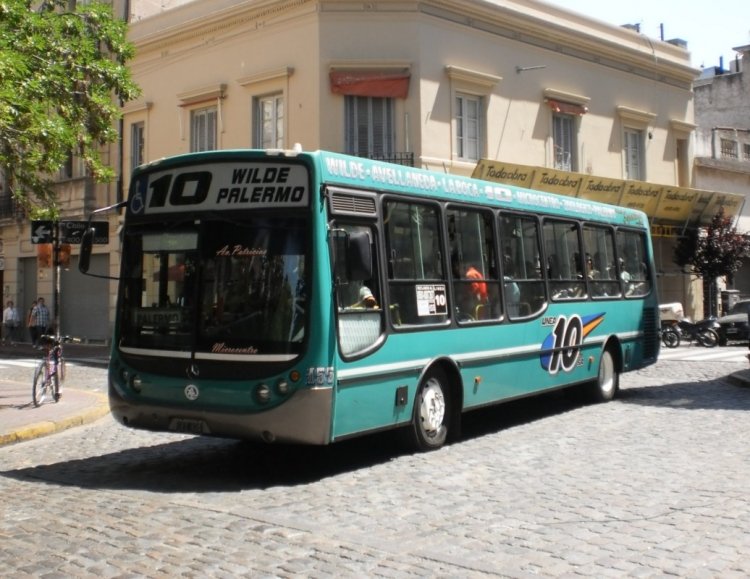 Mercedes-Benz OH-1315L-SB - Metalpar Tronador - Línea 10 S.A. 155
GET-824
(Argentina)
Palabras clave: Mercedes-Benz OH-1315L-SB Metalpar