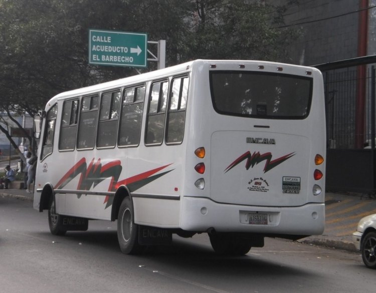 Encava Nueva Generación - A.C. Línea Río Cristal 009
A15BZ1G
Recién incorporado, reemplazando a un E-NT610 de la anterior generación que ocupaba el mismo número (Venezuela)
Palabras clave: Encava Isuzu