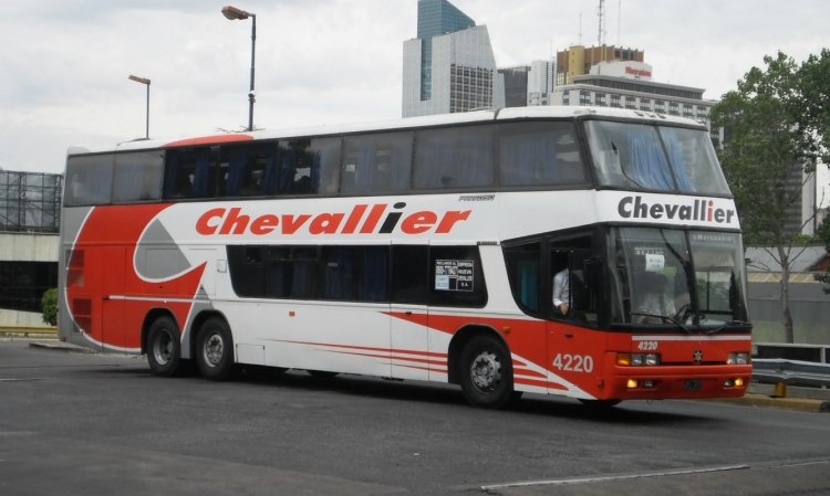 Mercedes-Benz O-400RSD - Marcopolo Paradiso GV1800DD (en Argentina) - Nueva Chevallier 4220
DFJ-657
Llegando al terminal
Palabras clave: Marcopolo Paradiso GV1800DD Mercedes-Benz