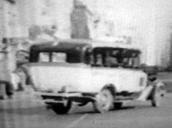 Chevrolet (G.M.C.) - Mattaruchi - Línea 6
Línea 6 (ex Línea 50)
Colectivos Porteños

Imagen extraída de TV:

