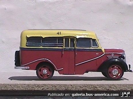 Linea 41 Chevrolet 1937 Carrocería Gnecco Maqueta de mi autoría
