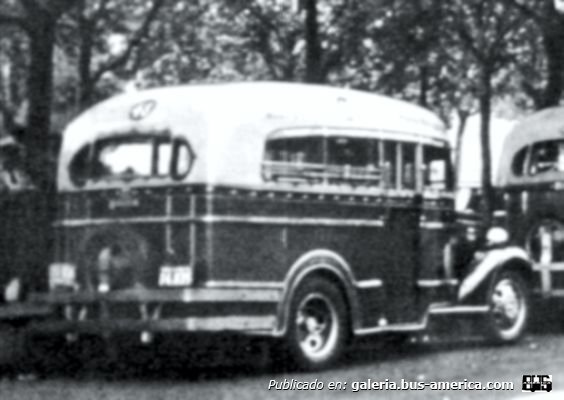  Linea 48 Ex Linea 3 Chevrolet 1939 Carrocería La Maravilla Foto de Sergio Ruiz Diaz
