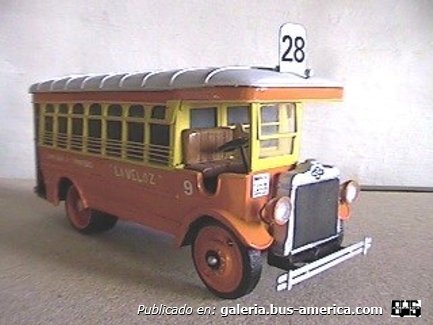Linea 28La Veloz Aclo 1930 Carrocería Gnecco Maqueta de mi autoría.
