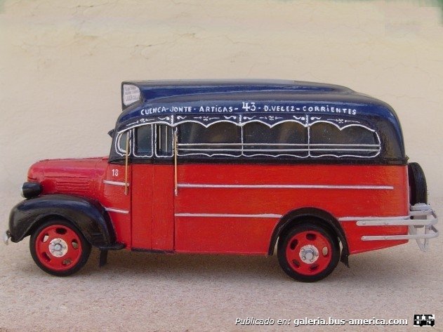 linea 43 Ex Linea 4 Desoto 1939 Carrocería Galbiatti y Fracchia Interno 18 maqueta de mi autoría
