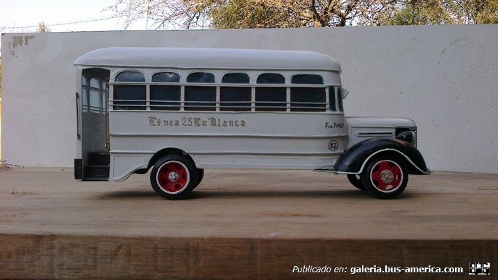  Lin.25 La Blanca Chevrolet 1940 C. Agosti
