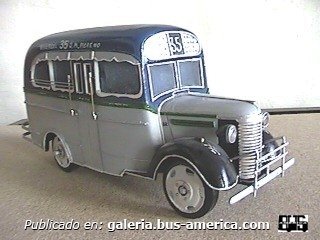 2 Linea 35 Chevrolet 1940, Carrocería La Favorita Interno 32 Maqueta de mi autoría
Maqueta de mi autoría
