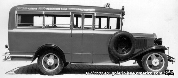Linea 23.Chevrolet 1933 Carrocería Mattaruchi foto de Sergio Ruiz Diaz
