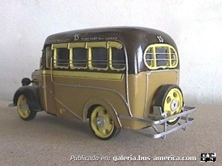 Linea15 Ex Linea 3 Chevrolet  1940 Carrocería Gnecco Maqueta de mi autoría.
