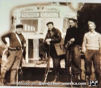 Tornicof - Gnecco - Expreso Berisso
[url=https://bus-america.com/galeria/displayimage.php?pid=64360]https://bus-america.com/galeria/displayimage.php?pid=64360[/url]

Línea 9 (Pdo. La Plata)
