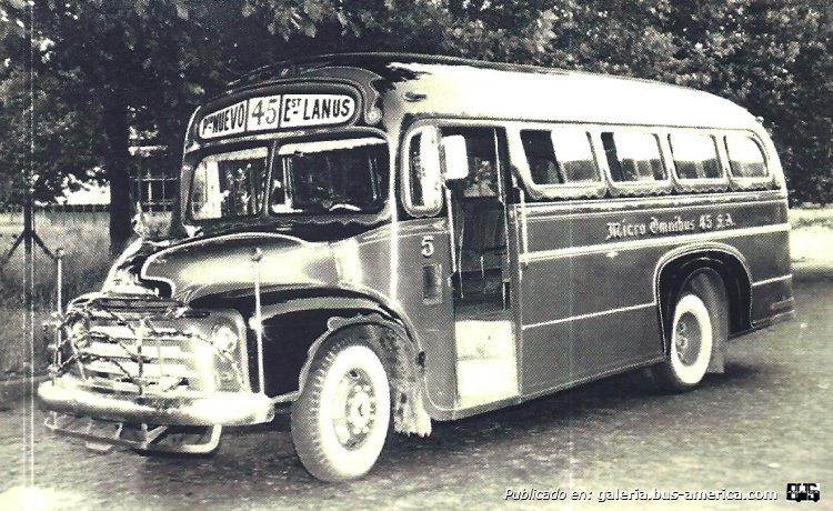  Linea 45 M. O. Linea 45 Bedford J6LZ1 Carrocería El Trébol Interno 5
