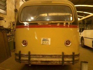 Mercedes-Benz LO 1112 - El Indio - Ex M.O.N.S.A.
El Indio70
Paragolpe colocado con uñas fabricadas por mi amigo Ricardo, un genio, gracias Richar
Palabras clave: indio 70