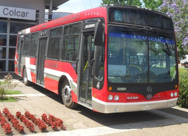 Mercedes-Benz OH 1618 L SB - Nuovobus Menghi - M.O.Sur
Línea 160 (Buenos Aires) - Interno 4

Fotografía de: Alfredo ¿?
