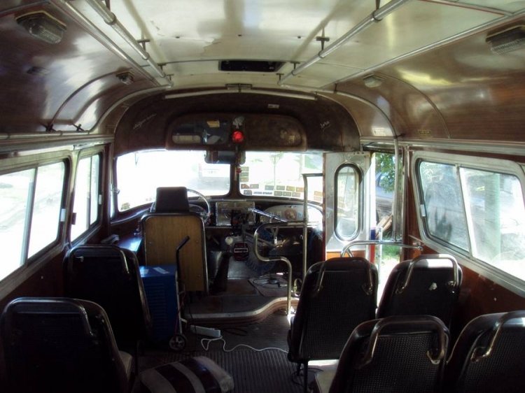 El Indio 1974
Muy original El Indio
( Vista interior de la unidad )

http://galeria.bus-america.com/displayimage.php?pos=-19203
http://galeria.bus-america.com/displayimage.php?pos=-19205
Palabras clave: indio 74