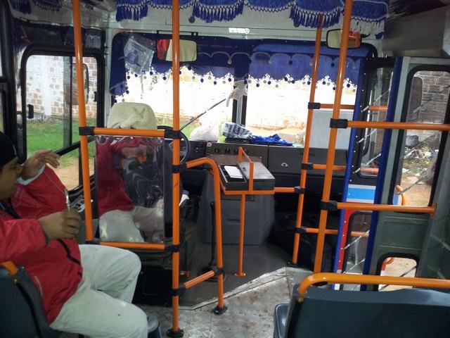 MARIA ANA CARROCERIAS
http://galeria.bus-america.com/displayimage.php?pos=-20851
http://galeria.bus-america.com/displayimage.php?pos=-20853
http://galeria.bus-america.com/displayimage.php?pos=-20854
(Vista interior de la unidad)
