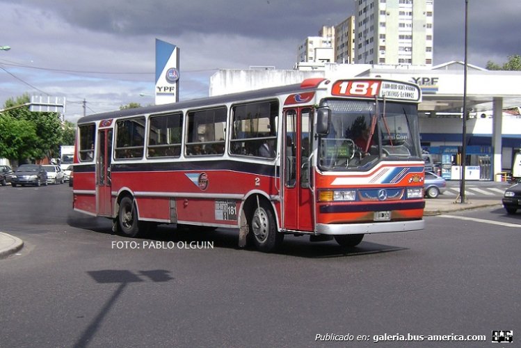 Mercedes-Benz OHL 1320 - Splendid - Siglo XXI
ATD 326
Línea 181 - Interno 2

Fotografía: Pablo Olguín

http://galeria.bus-america.com/displayimage.php?pid=27887
