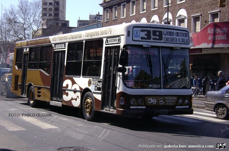 Mercedes-Benz OH 1521 L - ALASA - Santa Fé
Línea 39 - Interno 89

Fotografía: Pablo Olguín
