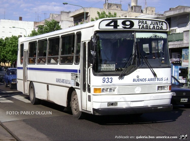 Mercedes-Benz - San Miguel - Buenos Aires Bus
B 2492470 - VGC 486
Línea 49 - Interno 933

Fotografía: Pablo Olguín
