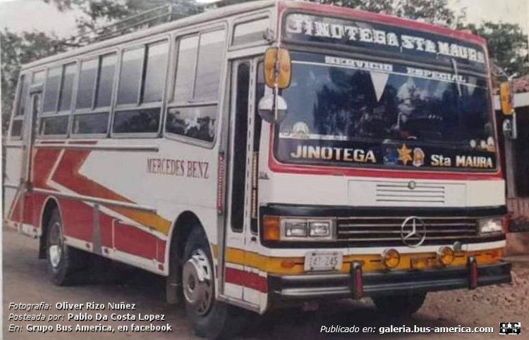 Mercedes-Benz OF 1114 - El Detalle (en Nicaragua) - Jinotega Sta.Maura
141 245

Fotografía: Oliver Rizo Nuñez
Colección: Pablo Da Costa López
Extraído de: Grupo de Bus América, en facebook
