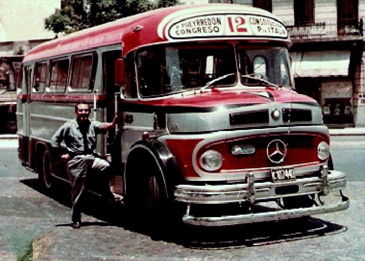 Mercedes-Benz LO 1112 - El Indio - T.A. Callao
C 107440
Línea 12 - Interno 43

Fotografía extraída de la página oficial de la línea
Palabras clave: Tom / 12