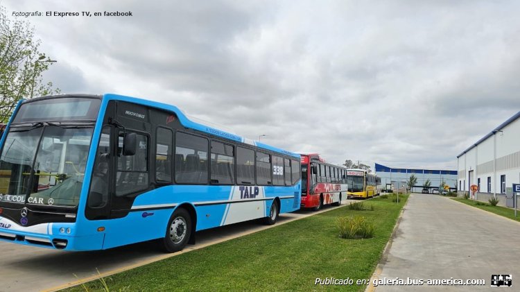 Mercedes-Benz O 500 U - Nuovobus Cittá PH 0076 - TALP
Línea 338 (Prov.Buenos Aires)

Fotografía: [url=https://www.facebook.com/photo.php?fbid=1080129550784749&set=pb.100063631418059.-2207520000&type=3]El Expreso TV, en facebook[/url]

Hace dos semanas el Expreso TV, visitó la planta de Nuovobus y con ello registró en imagenes los primeros 0 km que la nueva administración va incorporar a la línea 338. Las mismas hoy ya se encuentran en la terminal de la empresa
