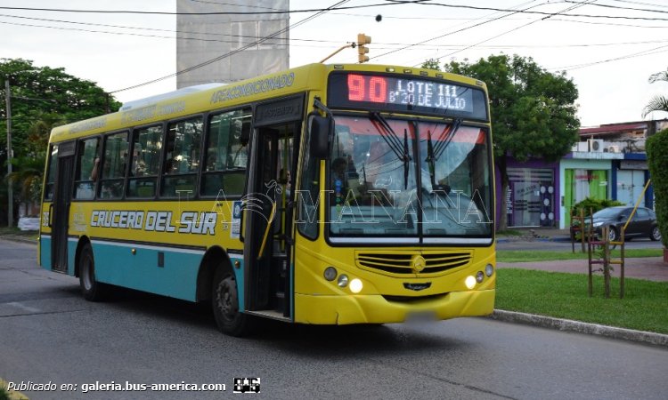 Mercedes-Benz OF 1621 - Metalpar Tronador 2010 - Crucero Del Sur
Línea 90 (Formosa), interno 35

Fotografía: La Mañana On Line .com.ar
