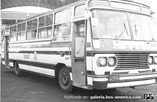 Mercedes-Benz LPO 1113 - Viera Alfacinhas - Estrela Azul
IA-5974

Linha 434 (Rio de Janeiro), unidad 55067




Archivo posteado originalmente en marzo de 2018
