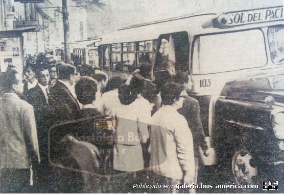International - Frankin Futura - Sol del Pacífico
Sol del Pacífico (Valparaíso), unidad 103

Fotógrafo: desconocido
Colección: y gentileza: Mauricio Alejandro Ampuero & su sitio Nostalgia Bus Chile


Puede conocer la historia de esta carrocera en: [url=https://www.bus-america.com/CHcarrocerias/Franklin/Franklin-histo.php]Historia de carrocerías Franklin[/url]
