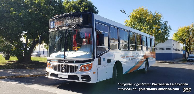 Mercedes-Benz OF 1621 - La Favorita Favorito GR - Las Sierras de Olavarría
[url=https://bus-america.com/galeria/displayimage.php?pid=56603]https://bus-america.com/galeria/displayimage.php?pid=56603[/url]
[url=https://bus-america.com/galeria/displayimage.php?pid=56604]https://bus-america.com/galeria/displayimage.php?pid=56604[/url]
[url=https://bus-america.com/galeria/displayimage.php?pid=56606]https://bus-america.com/galeria/displayimage.php?pid=56606[/url]
[url=https://bus-america.com/galeria/displayimage.php?pid=56607]https://bus-america.com/galeria/displayimage.php?pid=56607[/url]
[url=https://bus-america.com/galeria/displayimage.php?pid=56608]https://bus-america.com/galeria/displayimage.php?pid=56608[/url]
[url=https://bus-america.com/galeria/displayimage.php?pid=56609]https://bus-america.com/galeria/displayimage.php?pid=56609[/url]

Líneas 509, 510 & 514 (Pdo. Olavarría), unidad 9

Fotografía y gentileza: Carrocerías La Favorita
