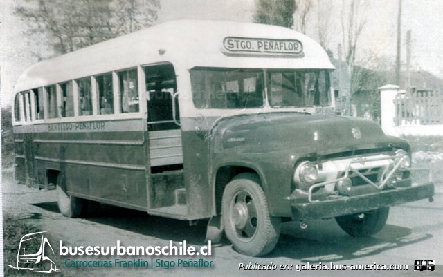 Ford B 600 - Franklin - Stgo. Penaflor
Fotógrafo: desconocido
Gentileza: busesurbanosdechile.cl

Puede conocer la historia de esta carrocera en: [url=https://www.bus-america.com/CHcarrocerias/Franklin/Franklin-histo.php]Historia de carrocerías Franklin[/url]
